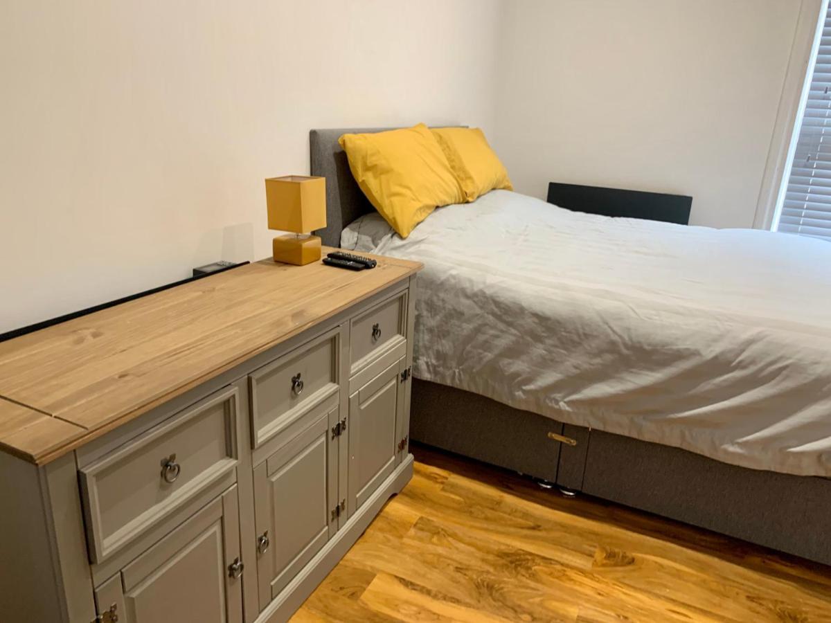 Lytham St Annes, A Spacious, High End, One Bedroomed Apartment 5 Eksteriør bilde